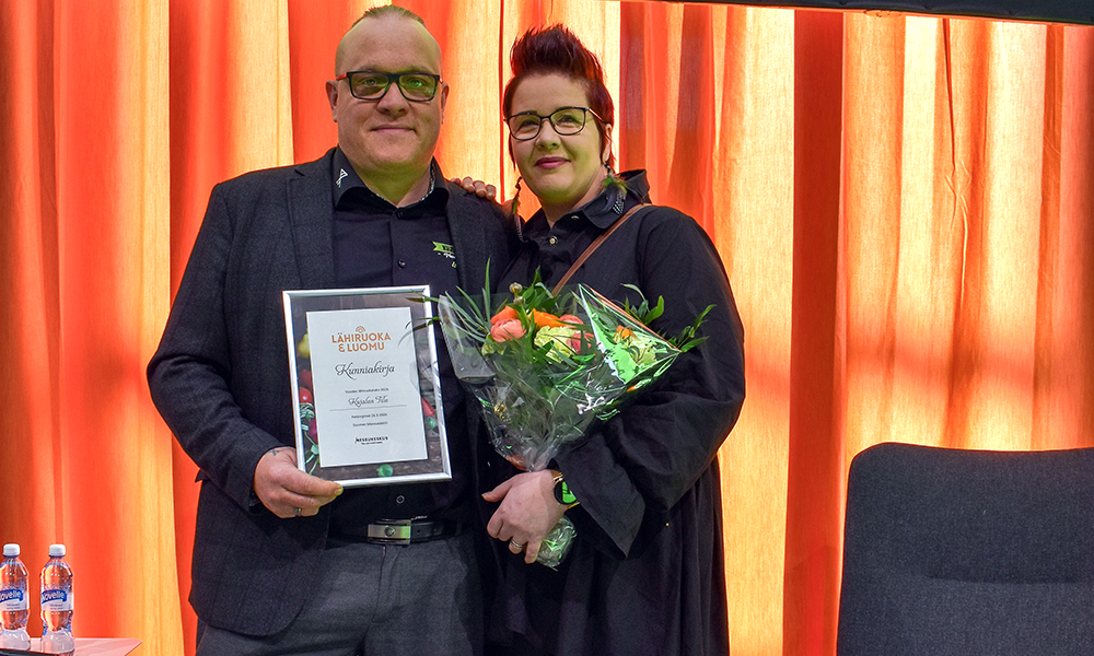 Kujalan tilan yrittäjät Susanna ja Timo Kujala.